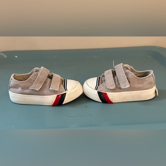 Keds Kids Royal Lo HL Sneaker Fashion Sneakers Fabric Gray Size 5M - Picture 3 of 6